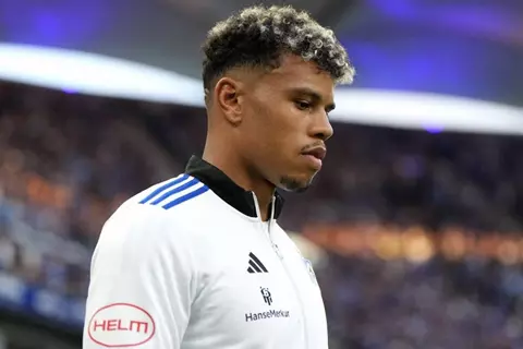 "لن يزامل عبد المنعم".. فشل صفقة انتقال مهاجم هامبورج إلى نيس الفرنسي